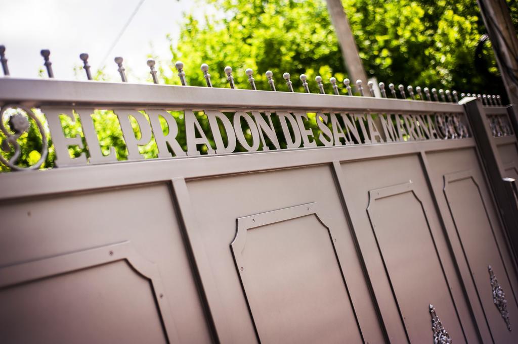 Apartamentos El Pradon De Santa Marina Parres de Llanes 외부 사진