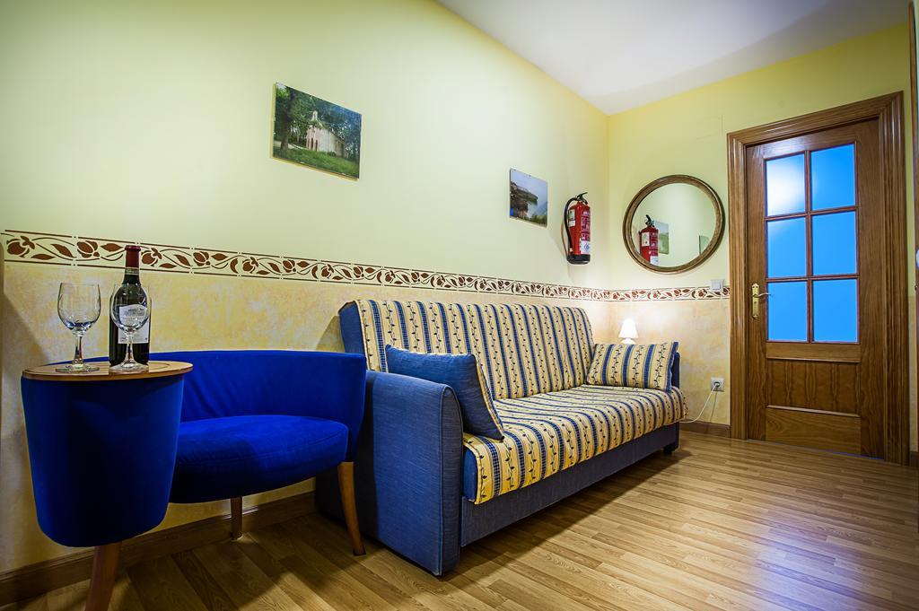 Apartamentos El Pradon De Santa Marina Parres de Llanes 객실 사진