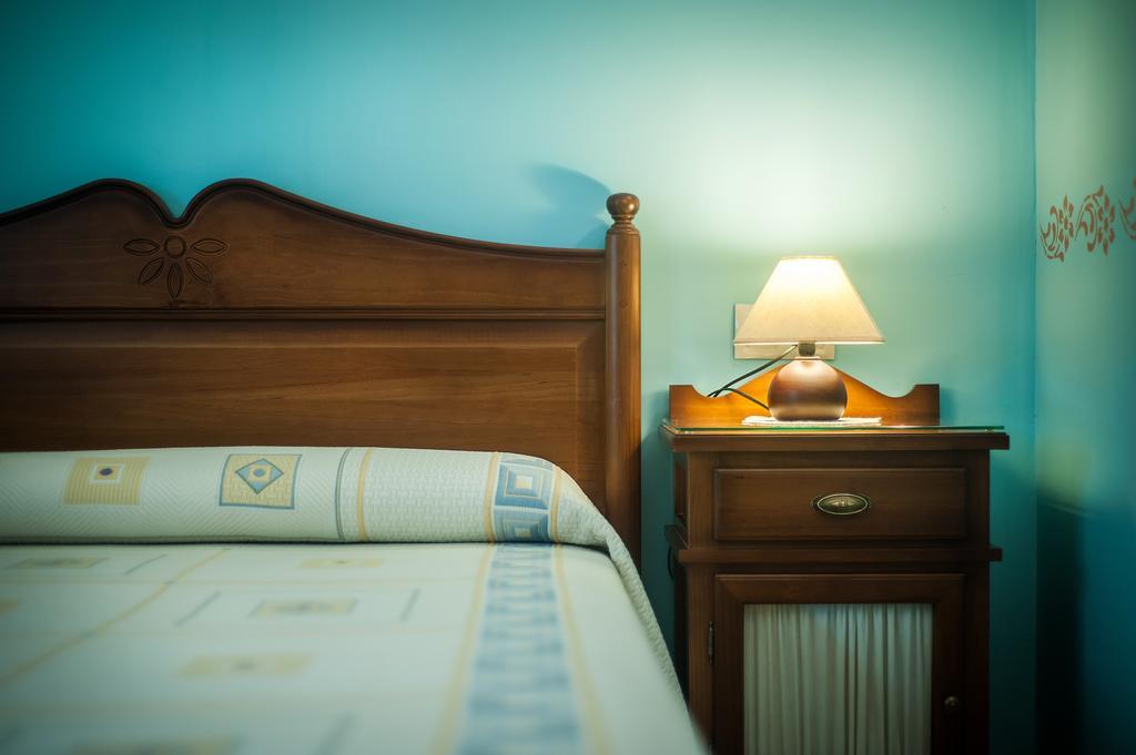 Apartamentos El Pradon De Santa Marina Parres de Llanes 객실 사진